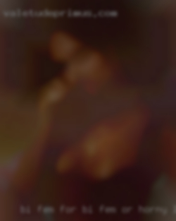 Bi-fem for bi-fem or horny lesbian near Gulfport.