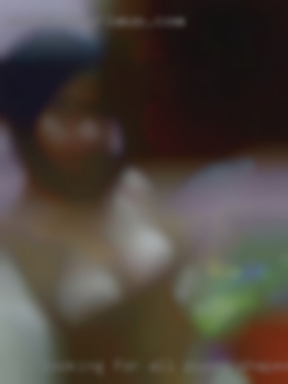 Looking for all pussy shapes women and sizes from PA.
