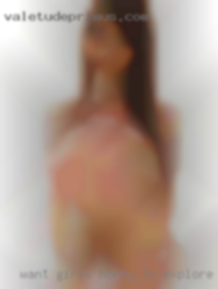 Want girls horny to explore sexually near Nokomis FL.